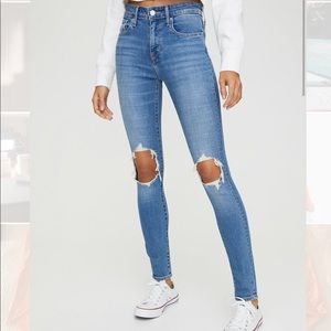 Levi’s 721 high rise jeans